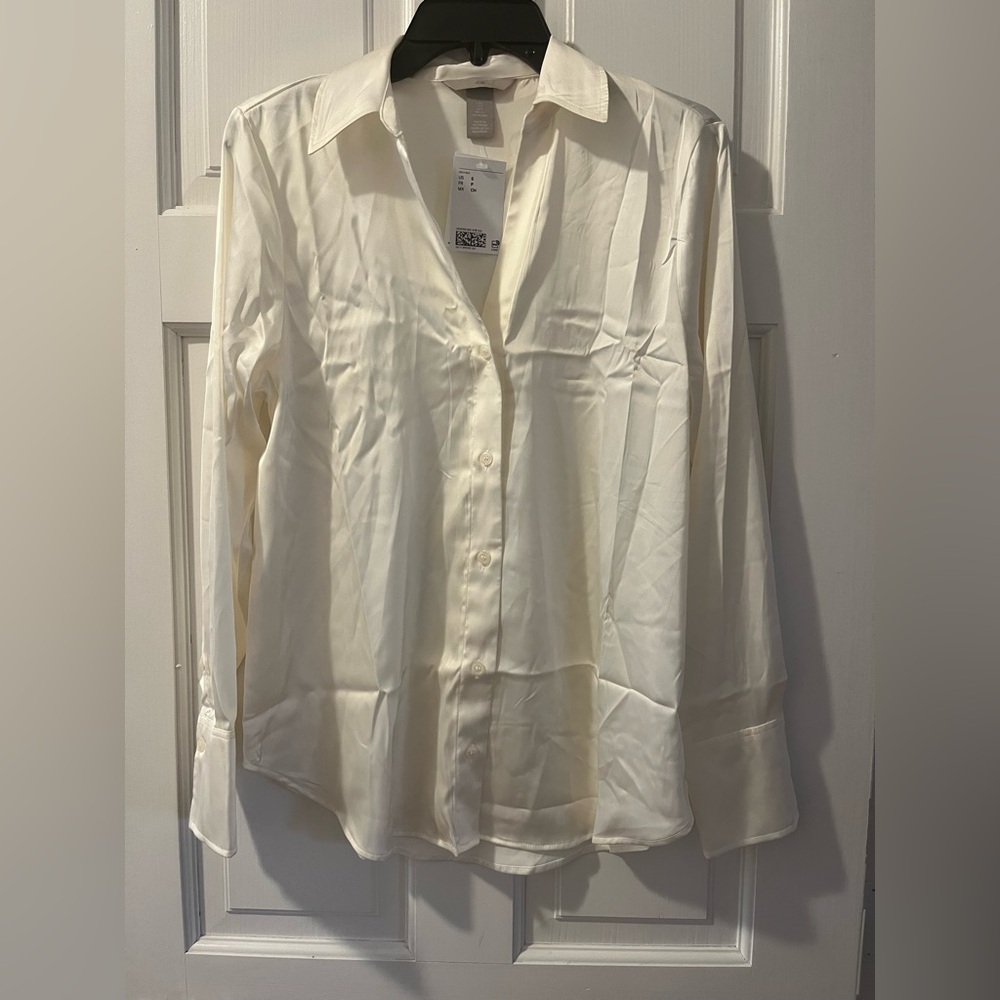 Elegant Cream Button-Up Shirt